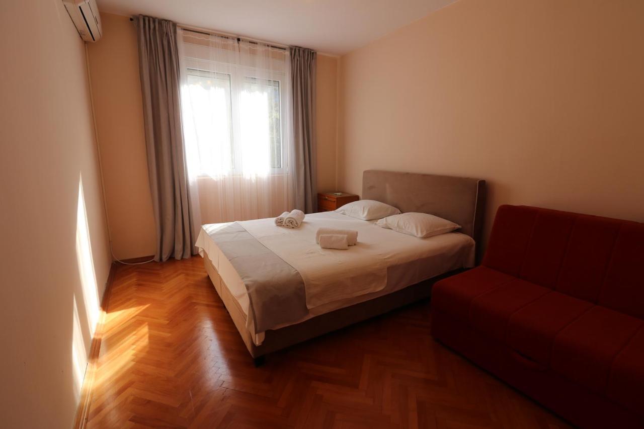 Apartment Nina Kotor Eksteriør billede